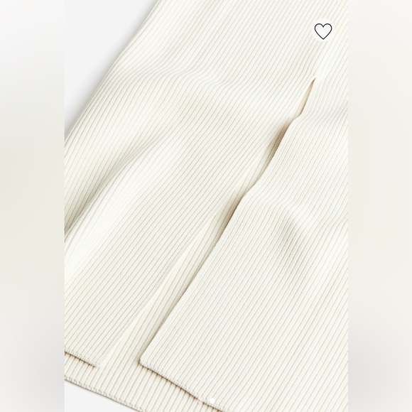 Cream Ribbed Knit Skirt - Picture 2 of 5